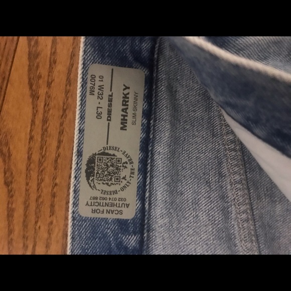 Diesel distressed jeans - Picture 2 of 4